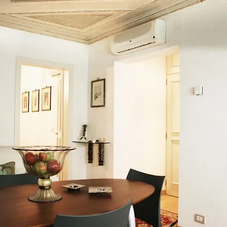 Ca' Vallaresso_living San Marco Square!
